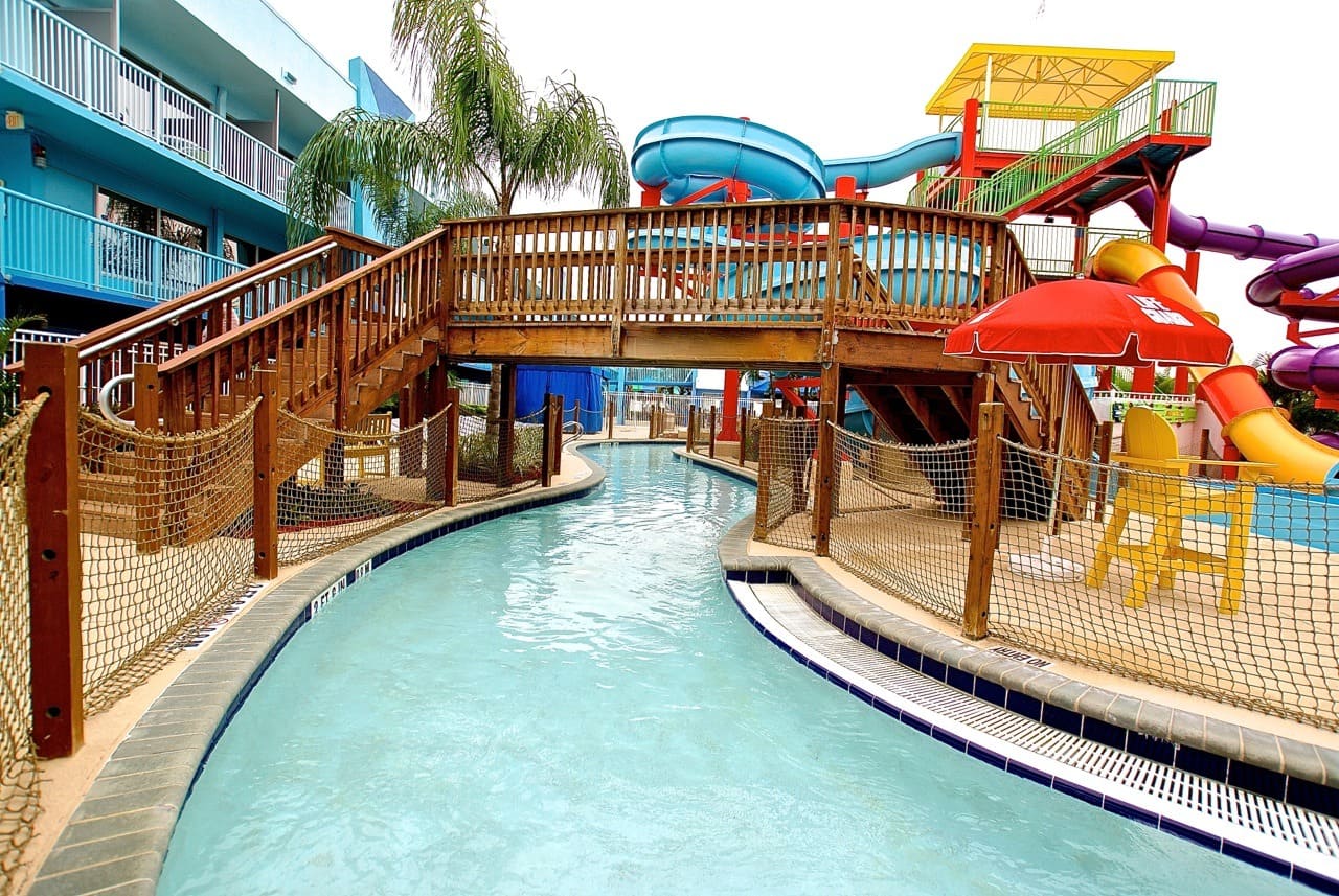 Flamingo Waterpark Resort Pool - Water Slides, Lazy River